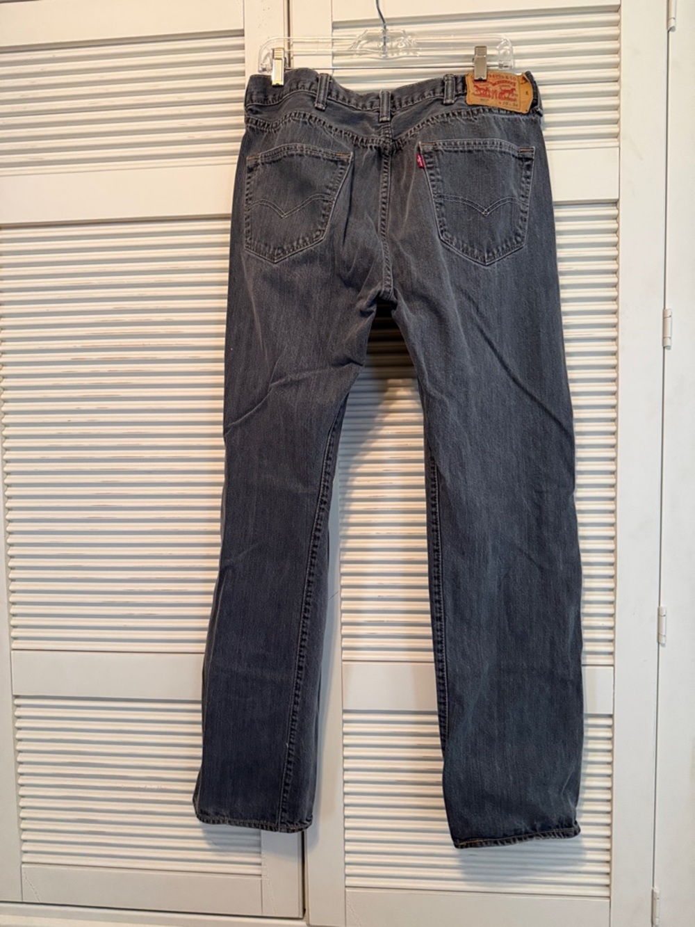 LEVI’S Men's 501 Straight Leg Button-Fly Jeans 38x34 - Picture 2 of 9